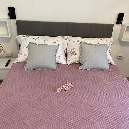 Apartments Dalia House Hvar Town Esterno foto